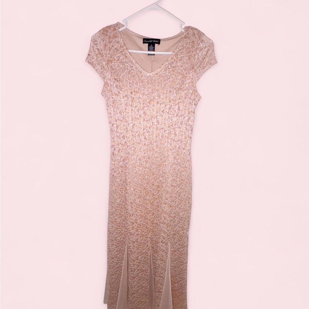 Elegant Pink Lace Evening Dress - V-Neck Cap Sleeve